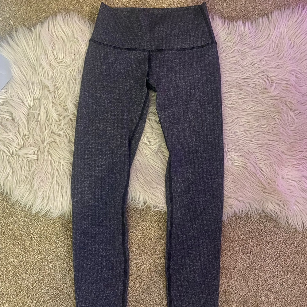 LULULEMON- High Riss Leggings